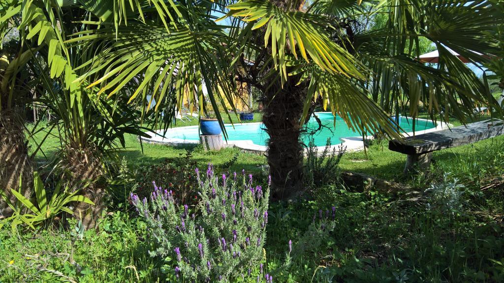 Domaine A Marmande Bed & Breakfast Berdoues Dış mekan fotoğraf