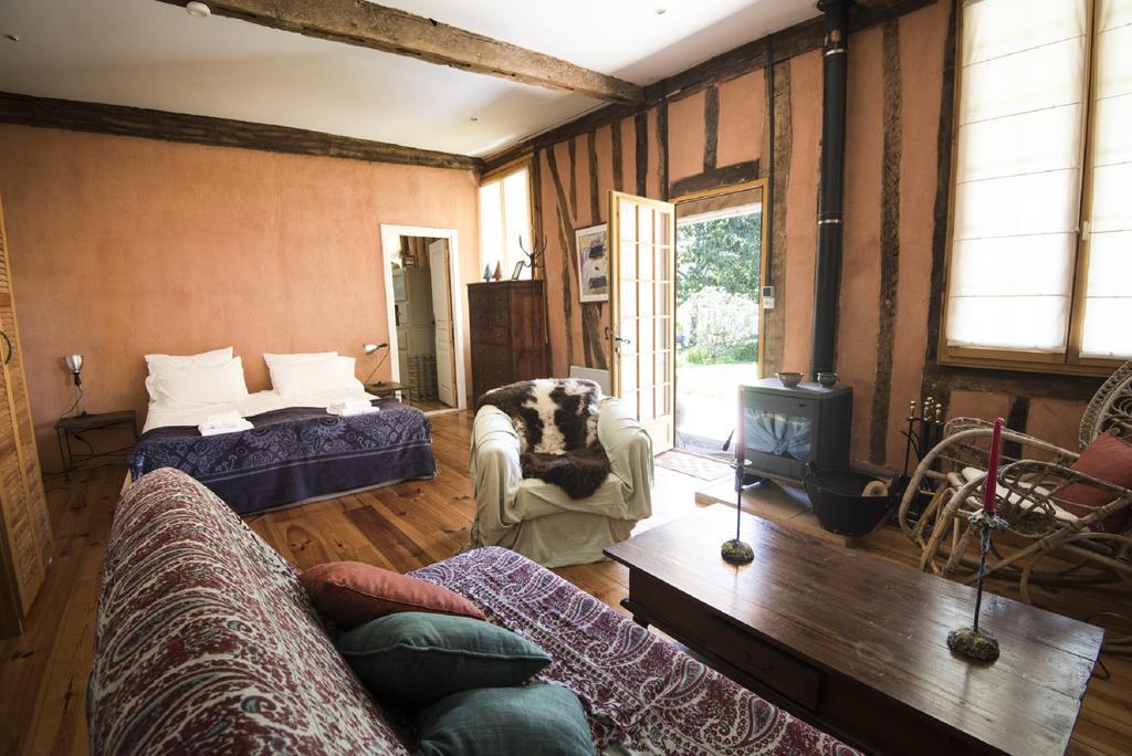 Domaine A Marmande Bed & Breakfast Berdoues Dış mekan fotoğraf